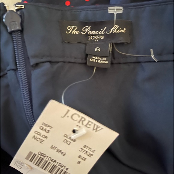 J Crew Navy with coral polka dots skirt size 6 - Picture 4 of 6